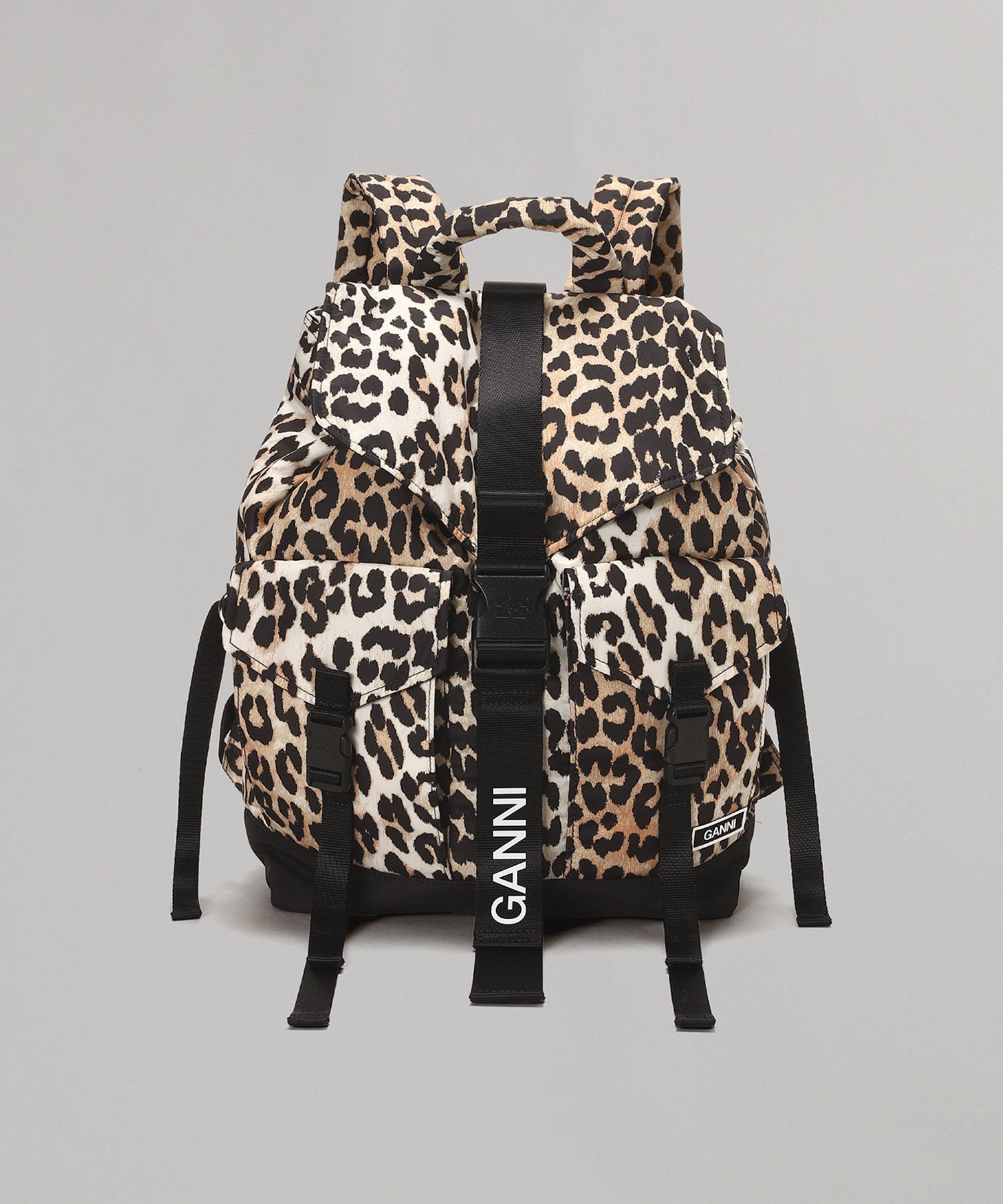 送料・関税込【GANNI】RECYCLED TECH PRINT BACKPACK Ganni Recycled Tech Shell Backpack