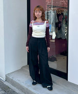 モデル身長:153cm / カラー:Burgundy / サイズ:XS