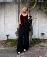 モデル身長:153cm / カラー:Burgundy / サイズ:F