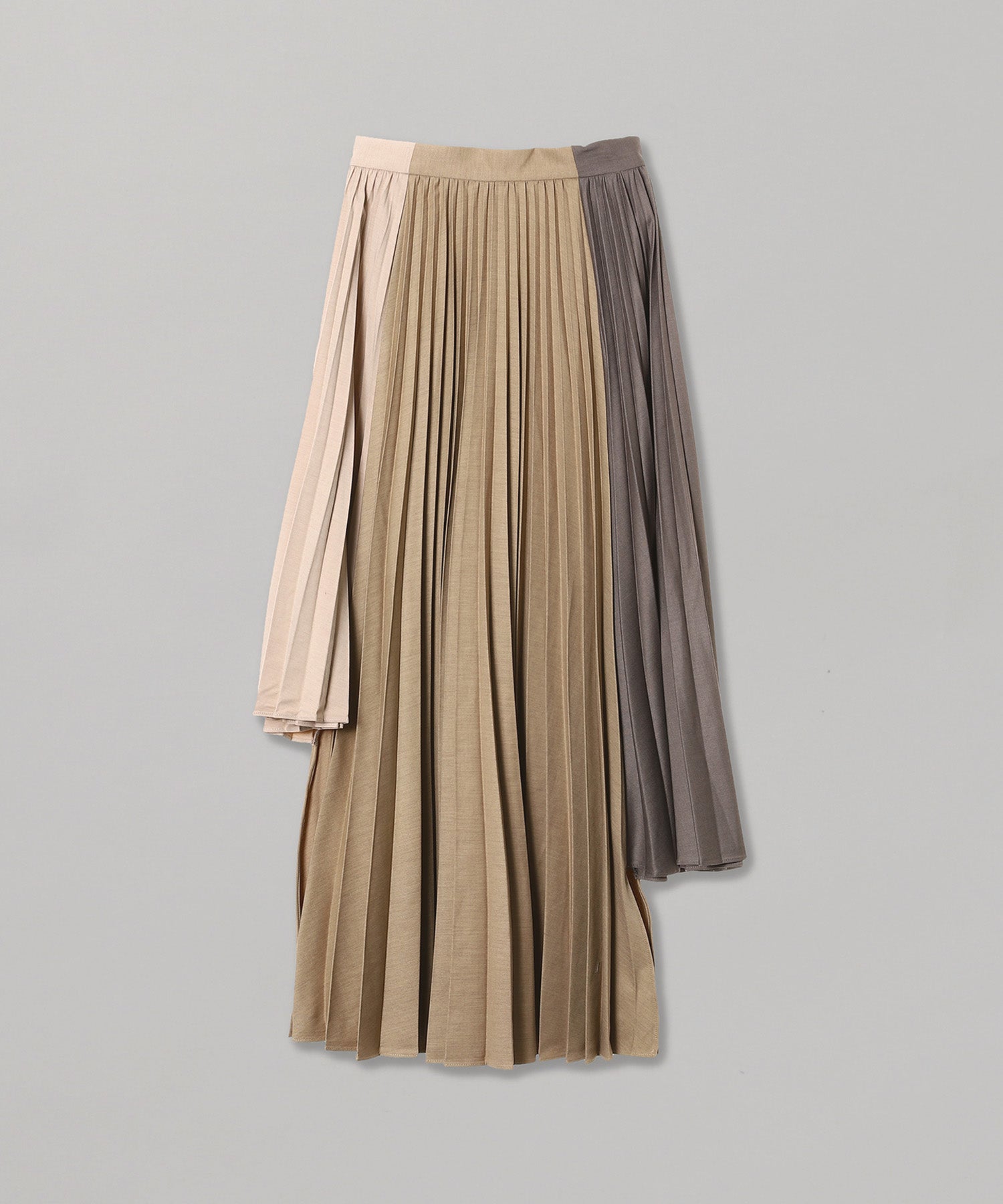 ロック(rokh)｜Triple Pleated Skirt｜スニーカー・ファッションの