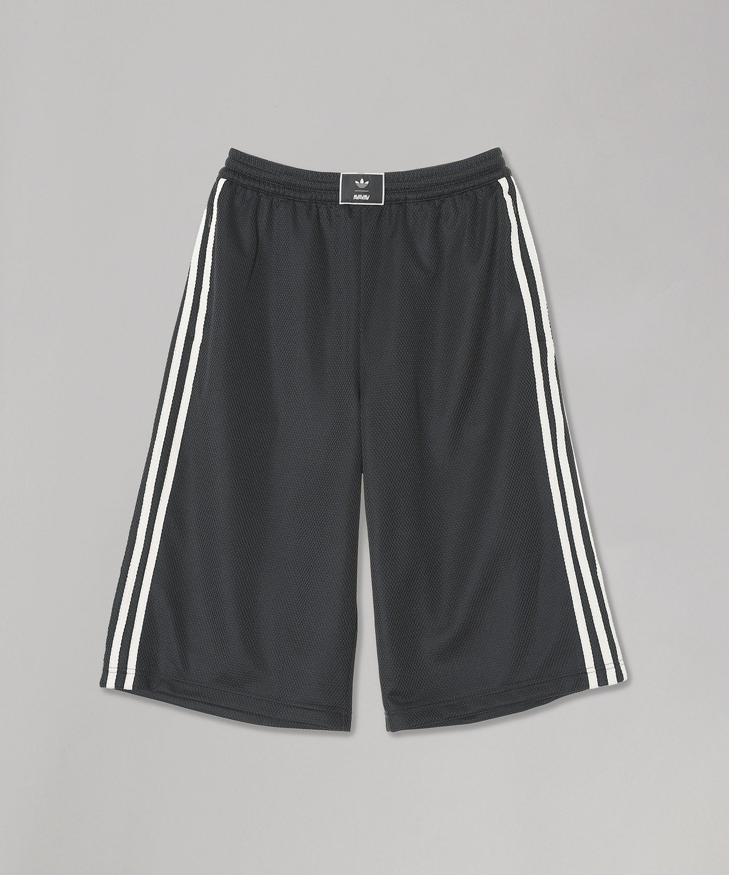 アディダス(adidas)｜Adidas Originals by AVAVAV Basketball Shorts