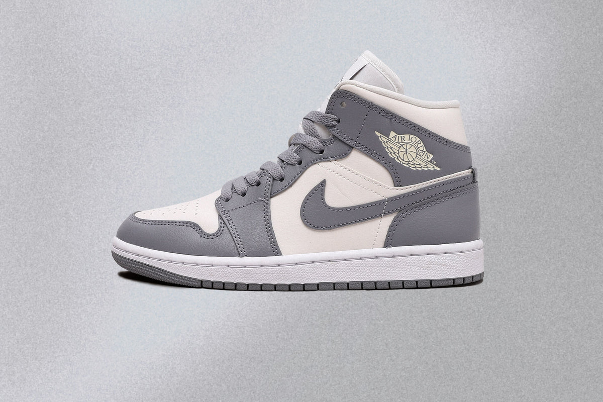 ⭐超激レア商品⭐非売品⭐SLAM DUNK　サイン入り　紙扇子　入手困難　稀少 超レア 】☆ナイキ☆DUNK LOW RETRO Vintage Coral☆追跡可