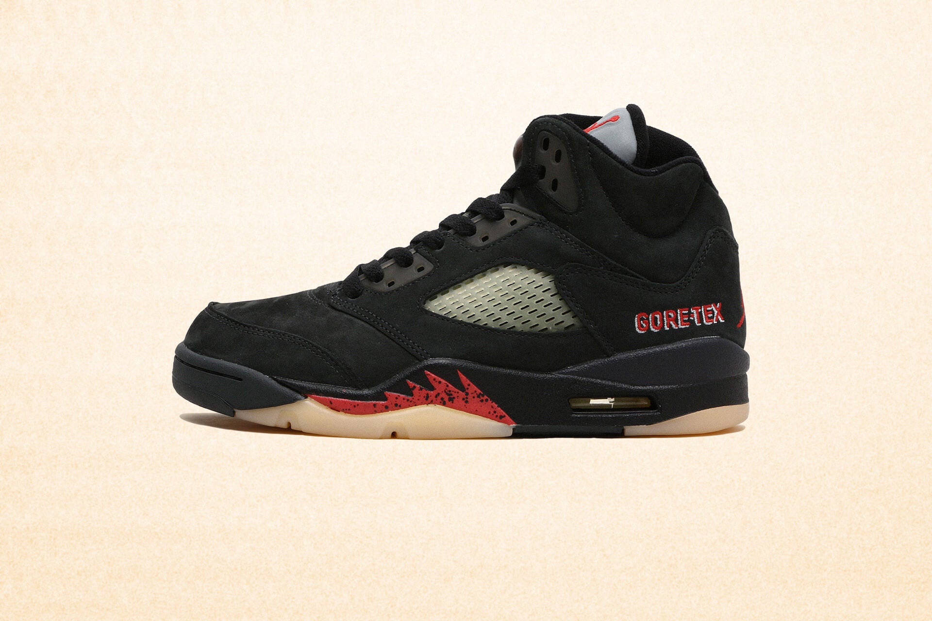 12/1(木)抽選販売のお知らせ<br>Wmns Air Jordan 5 Retro GTX