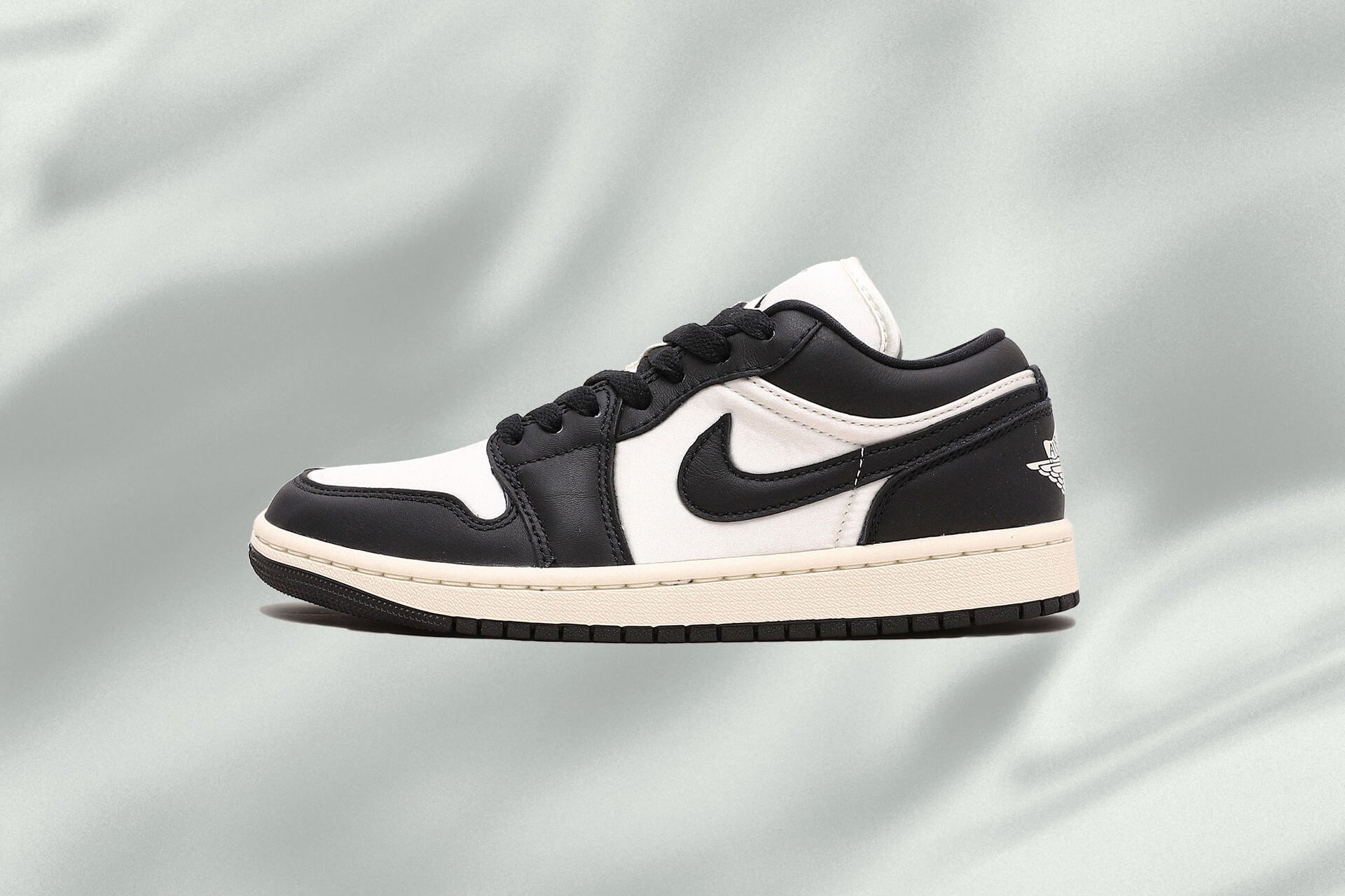 11/11(土)抽選販売のお知らせ<br>Wmns Air Jordan 1 Low SE