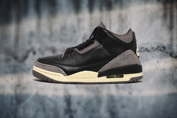 8/27(火)抽選販売のお知らせ<br>A Ma Maniere × Wmns Air Jordan 3 Retro OG SP