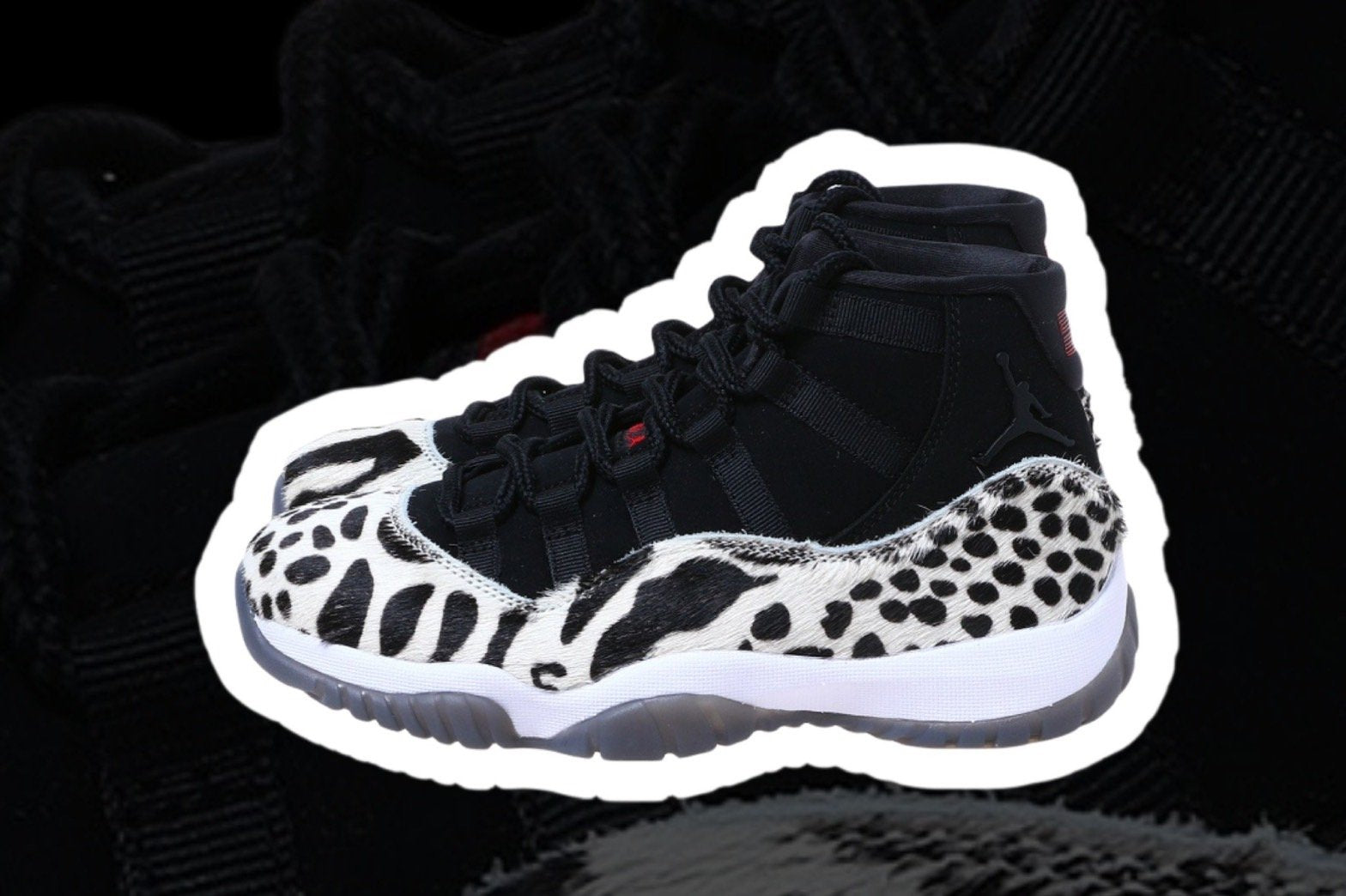 11/26(金)発売のお知らせ<br>Wmns Air Jordan 11 Retro-Forget-me-nots Online Store