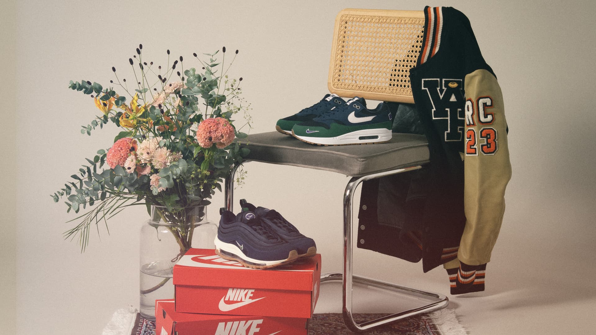 W Nike Air Max 1 QS/ W Nike Air Max 97 QS