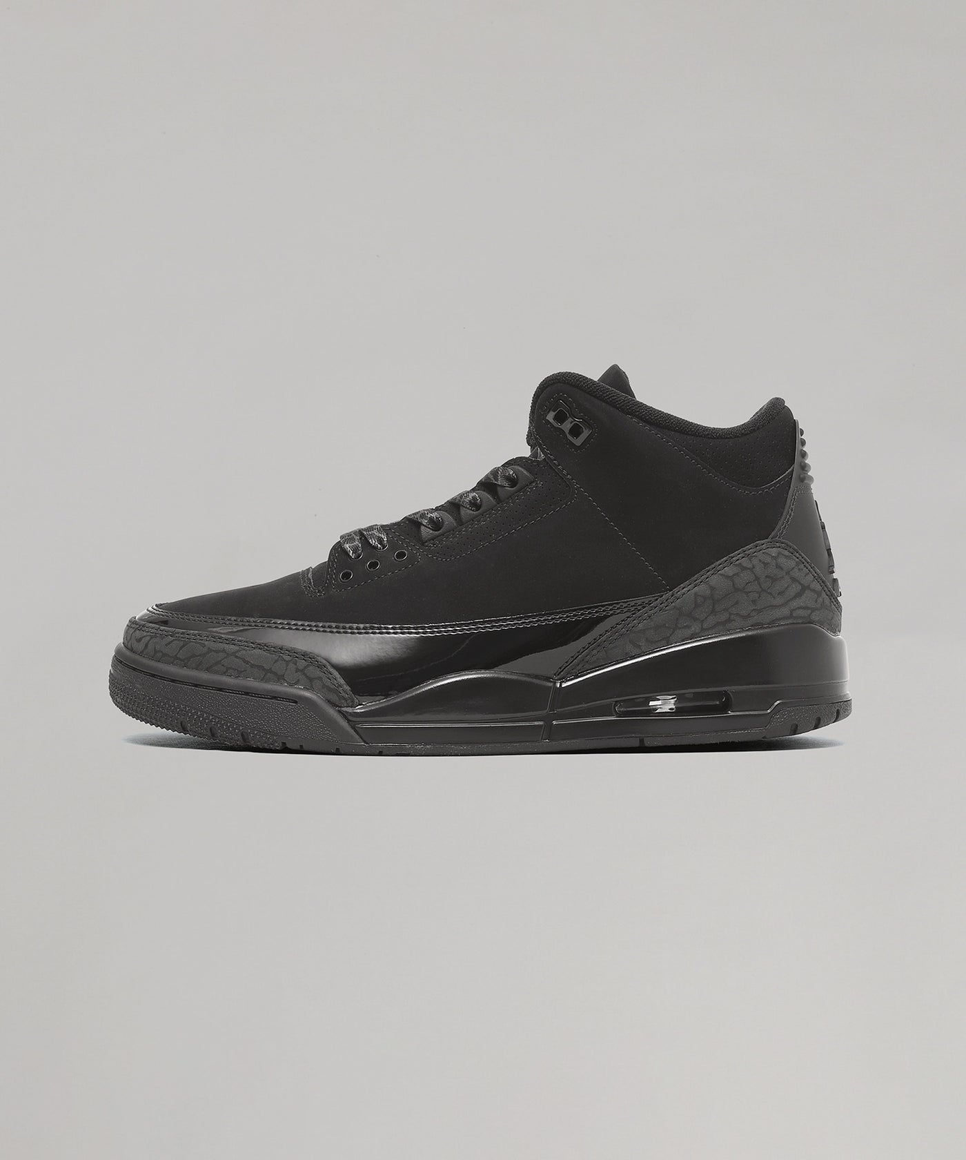 ジョーダン(JORDAN)｜Air Jordan 3 Retro - 250050550219｜スニーカー 
