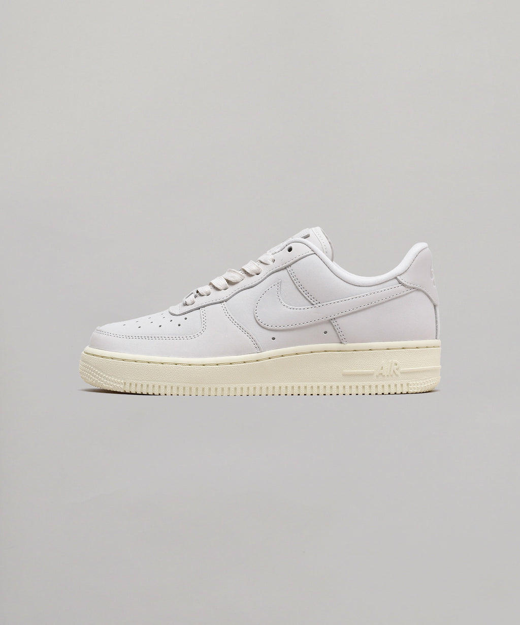 ナイキ(NIKE)｜Nike Wmns Air Force 1 Prm Mf｜スニーカー