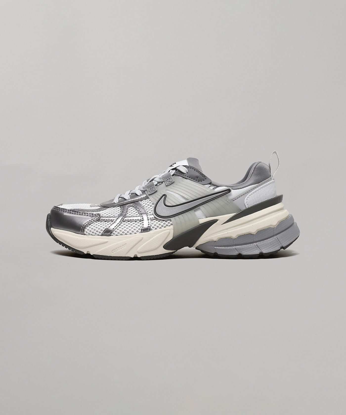 ナイキ(NIKE)｜Nike Wmns V2K Run ｜Forget-me-nots Online Store