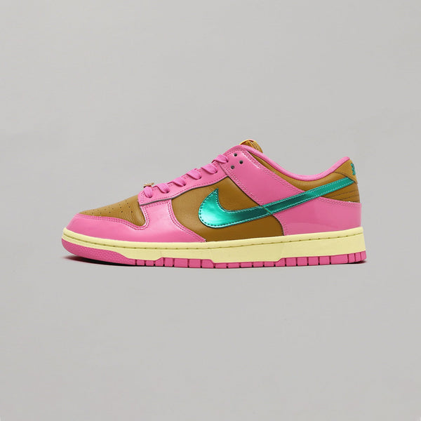 ナイキ(NIKE)｜Nike Wmns Dunk Low Prm｜スニーカー・ファッションの