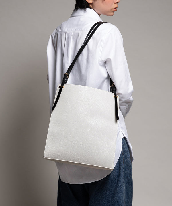 Flower-Embossed Tote Bag Fmn Exclusive-FETICO-Forget-me-nots Online Store