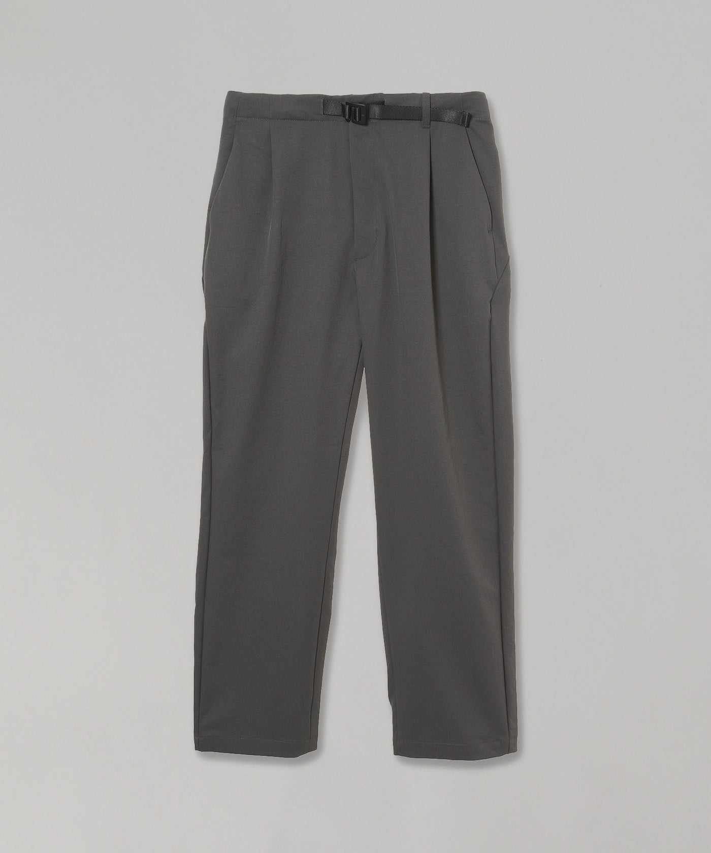 新しく着き ゴールドウィン(Goldwin)｜【M】One Tuck Tapered Stretch Pants スキー
