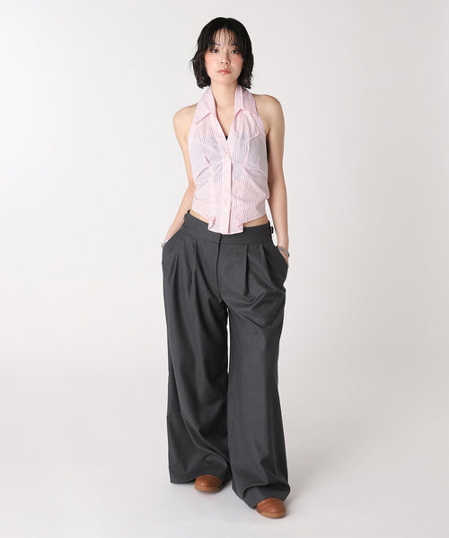 モデル身長：165cm / カラー：Charcoal Grey / サイズ：M