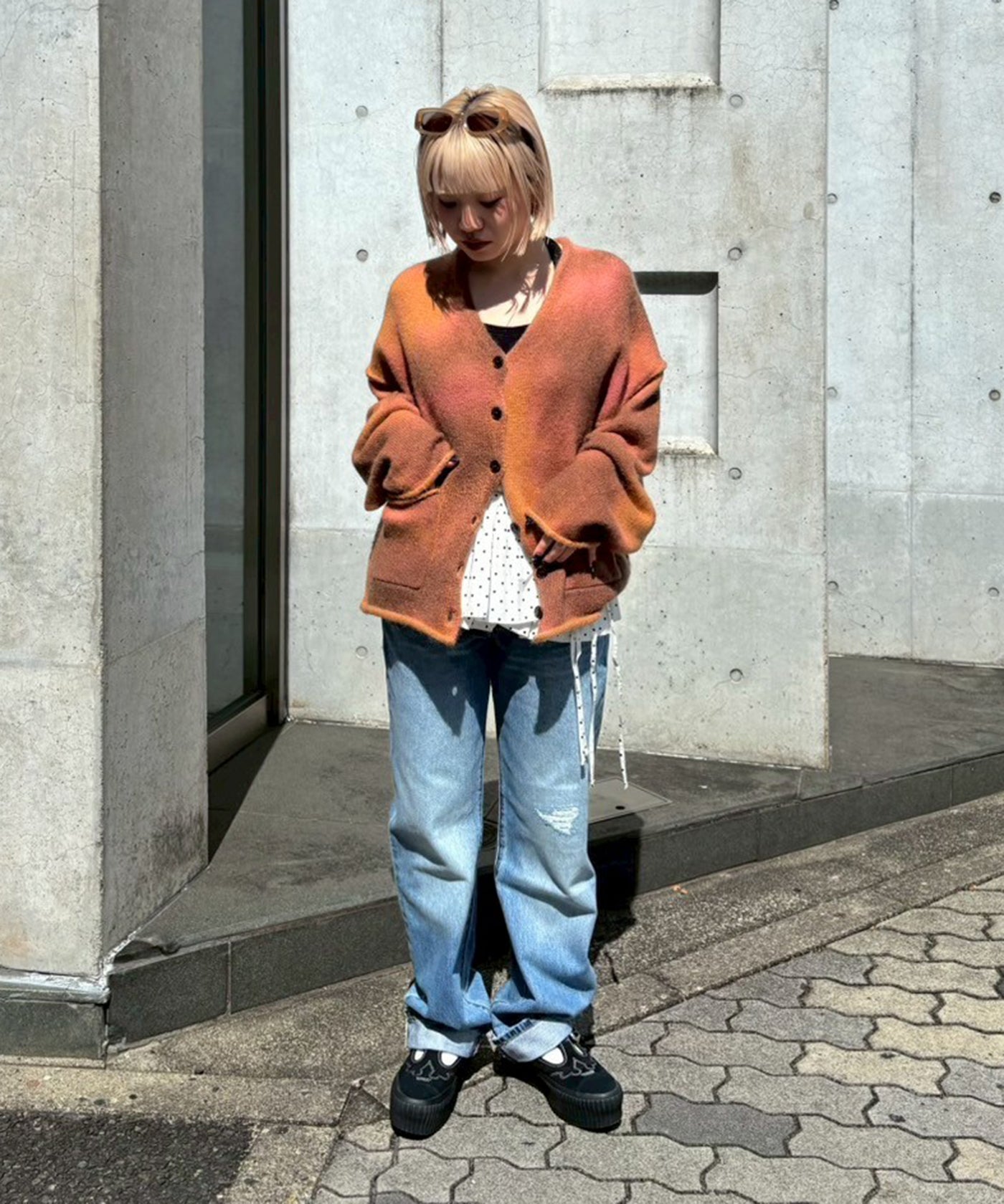 Spray Drawing Knit｜パーバーズ(PERVERZE)｜Forget-me-nots Online Store