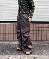 モデル身長：157cm / カラー：Brown / サイズ：M