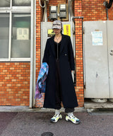 モデル身長：165cm / カラー：Black / サイズ：F