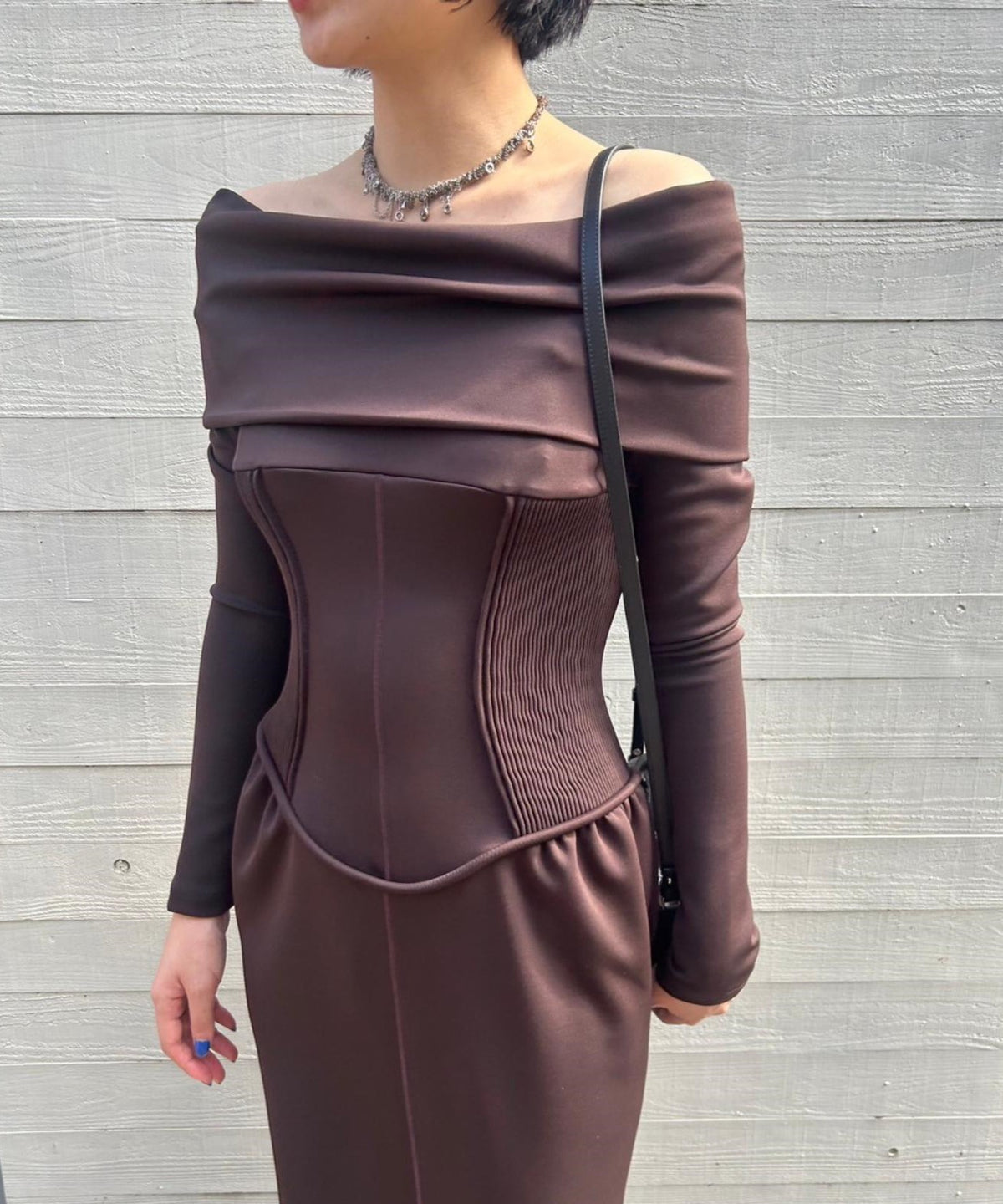 フェティコ(FETICO)｜Jersey Off Shoulder Dress｜スニーカー