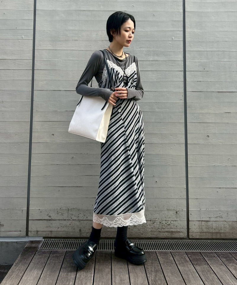 Flower-Embossed Tote Bag Fmn Exclusive-FETICO-Forget-me-nots Online Store