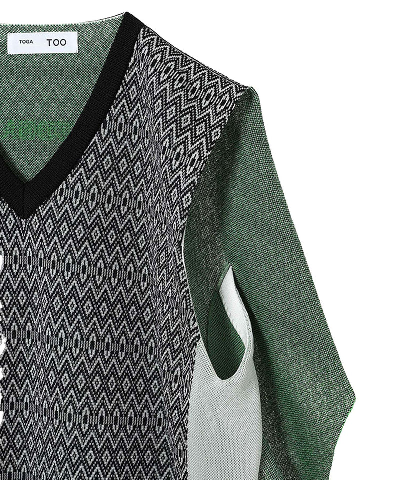 トーガプルラ(TOGA PULLA)｜Logo Knit Vest｜スニーカー・ファッション 