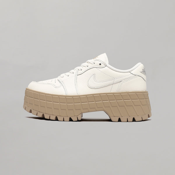 ジョーダン(JORDAN)｜Nike Wmns Jordan 1 Brooklyn Low ｜Forget-me