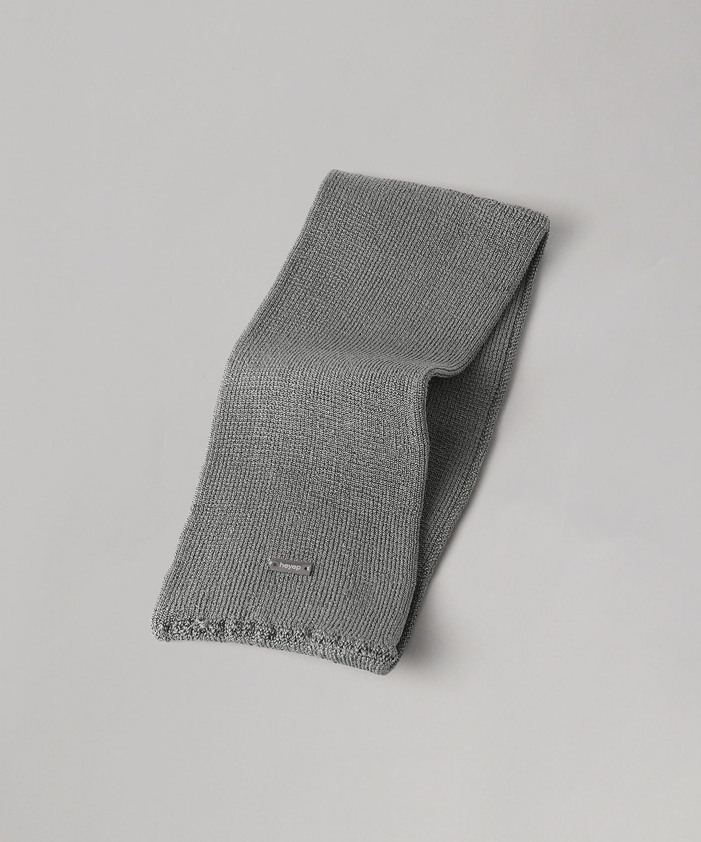 heyep silkBeanie/lBall silk/巾着/ヘアゴム heyep】Medium Metal Ball Silk Scrunchie｜GOODS(グッズ)｜MANOF
