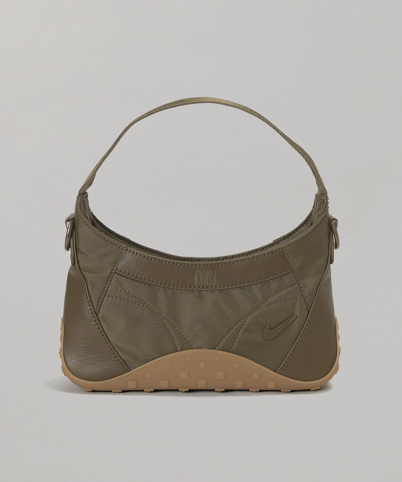 hq7528-249_04_1400x.jpg?v=