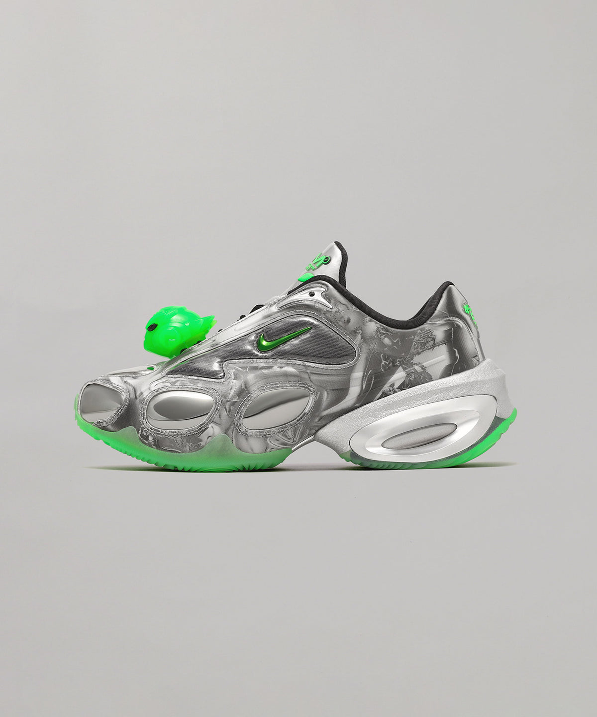 3/25(金)発売のお知らせTOGA PULLA × PORTERコラボバッグ|スニーカー 3/25(金)発売のお知らせTOGA PULLA × PORTERコラボバッグ|スニーカー