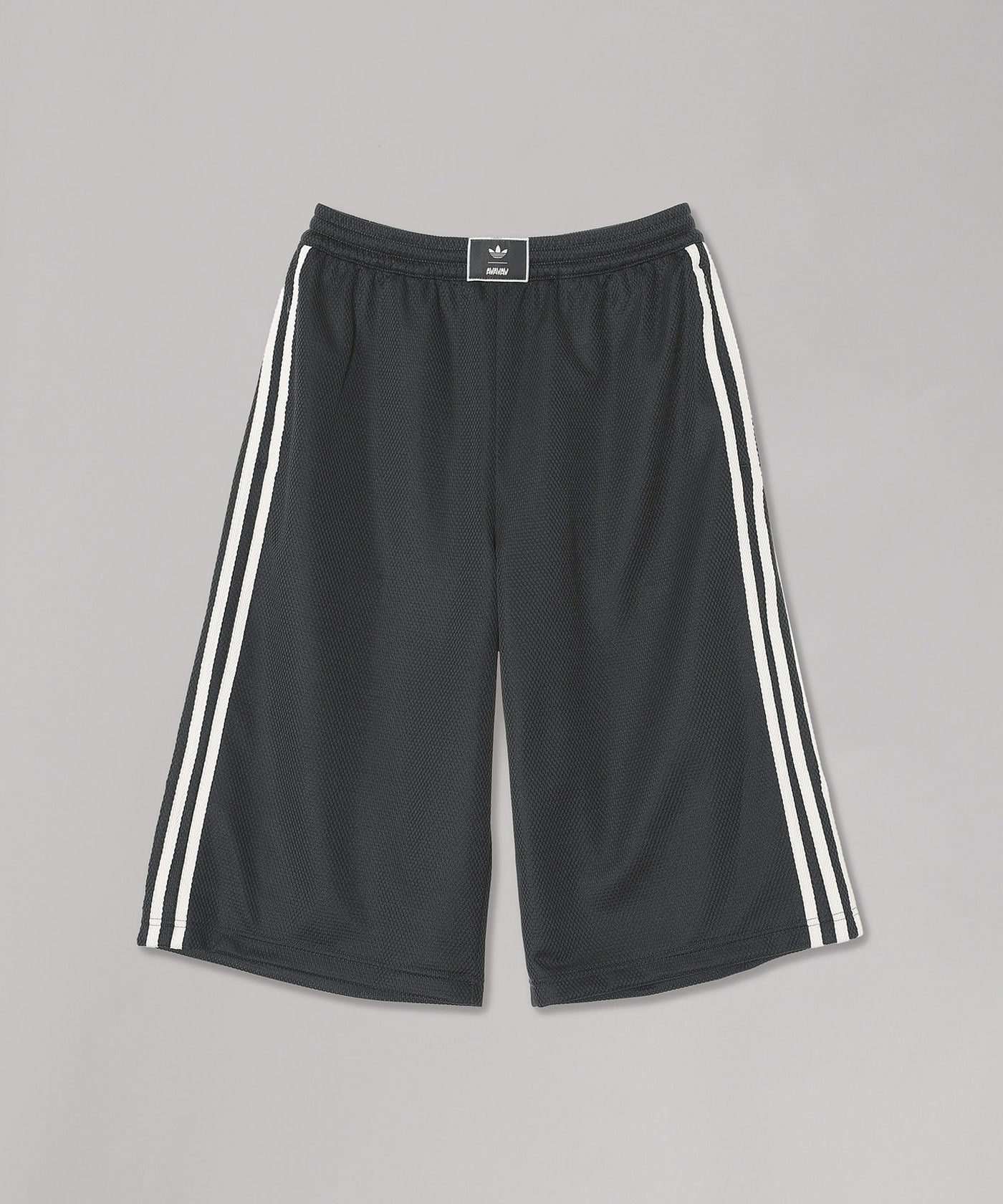 アディダス(adidas)｜Adidas Originals by AVAVAV Basketball Shorts
