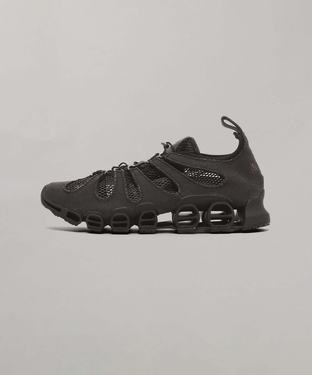 adidas (アディダス) の商品一覧 | スニーカー・ファッションのForget