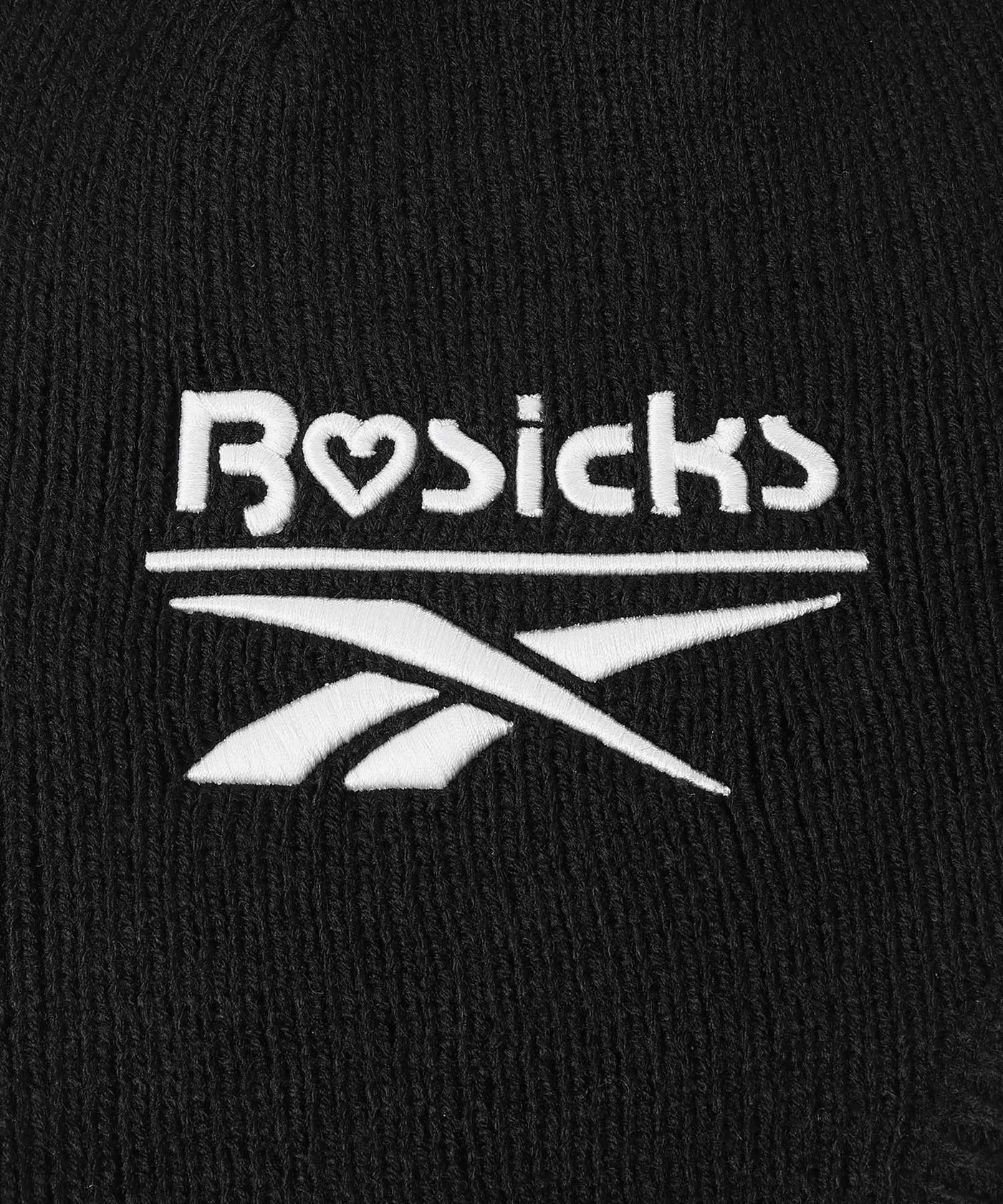 ベイシックス(BASICKS)｜X Reebok Logo Knit Ear Flap Cap｜Forget-me