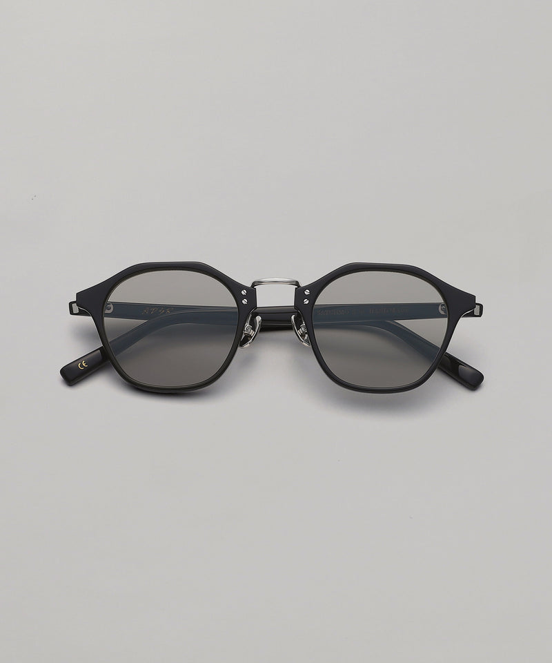 Satchmo2 Shiny Black Silver