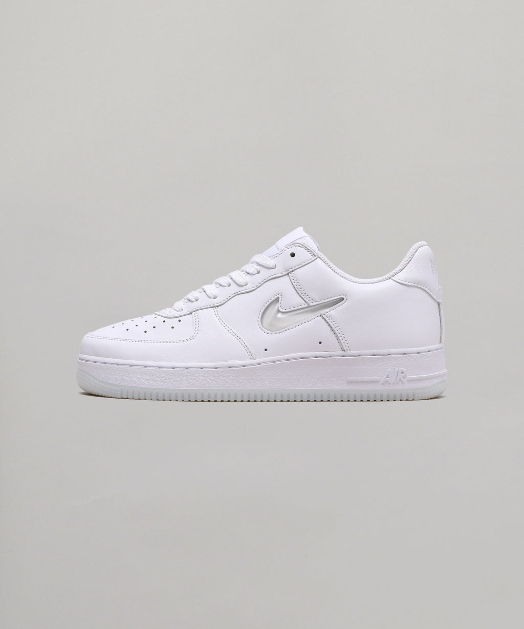 ナイキ(NIKE)｜Nike Air Force 1 Low Retro｜スニーカー・ファッション